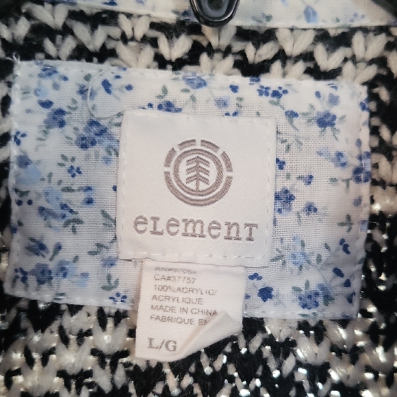 Element Monochrome Diamond Pattern Cardigan - Picture 2 of 4